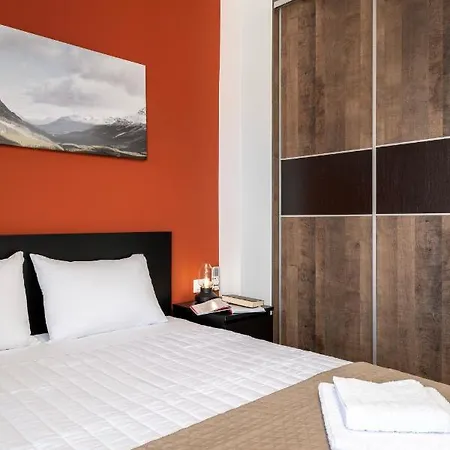 Urban Elegance, 3-Bedroom Flat In Heart Of Chania Chania  Exterior photo